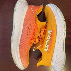 Hoka Carbon x3 size 8.5 orange